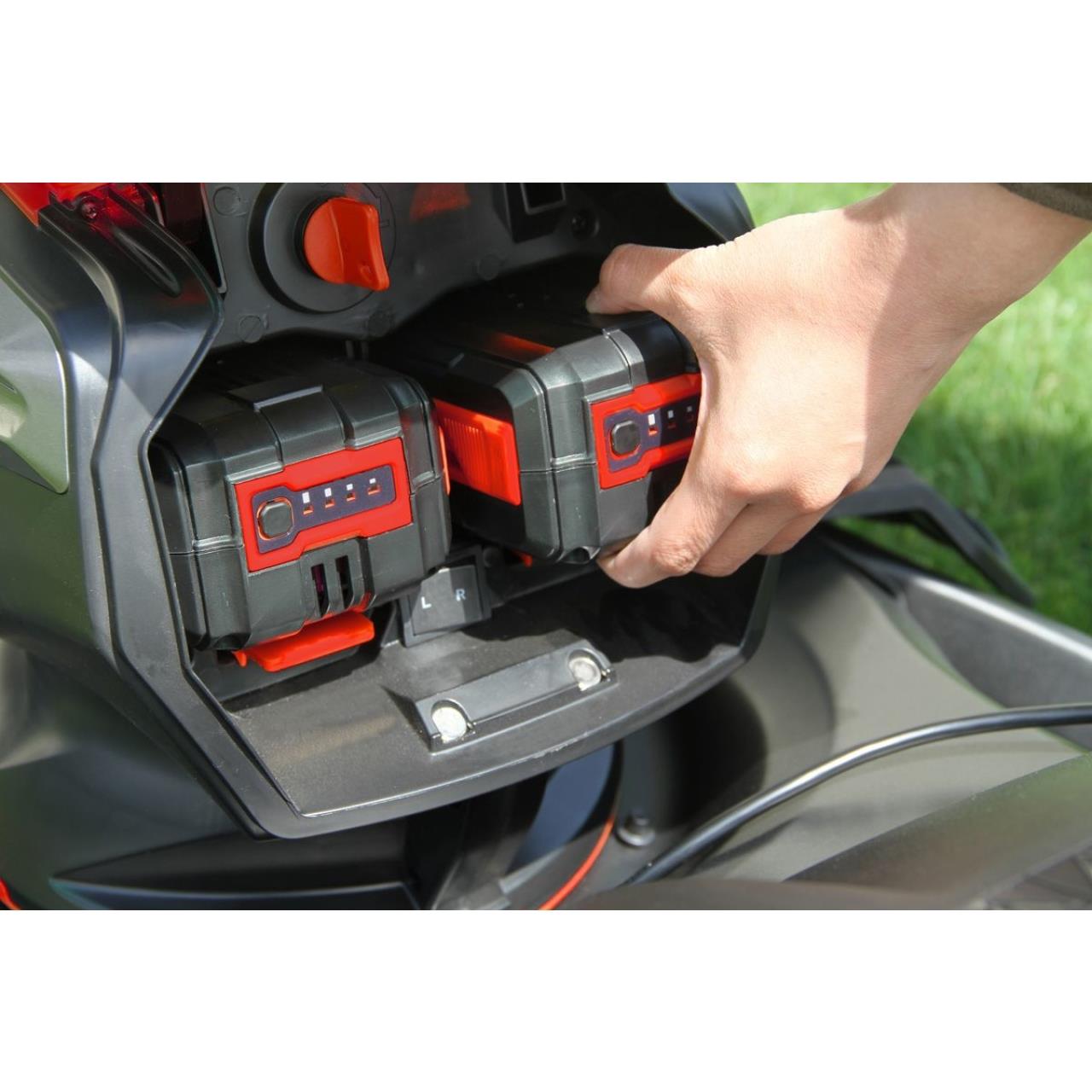 Akku-Rasenmäher MLS-B 52 80V R5 - inkl. 2 Akkus und 2 Ladegeräte
